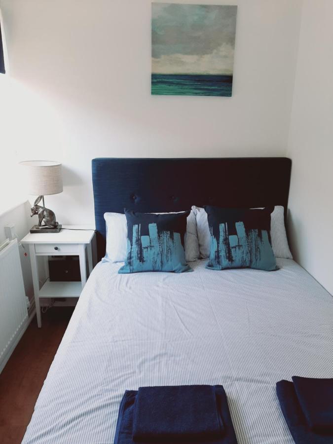 Cosy 1 Bedroom Apartment In The Heart Of Лландидно Экстерьер фото